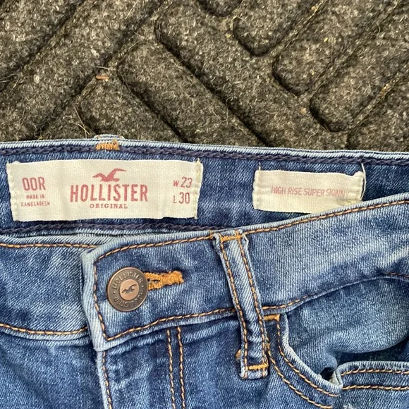 Hollister jeans - Picture 3 of 6